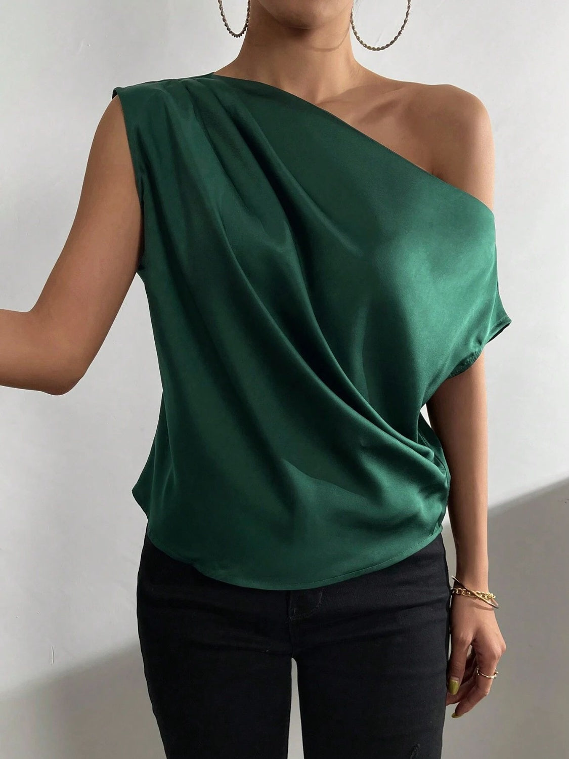 Aveline Single Shoulder Blouse