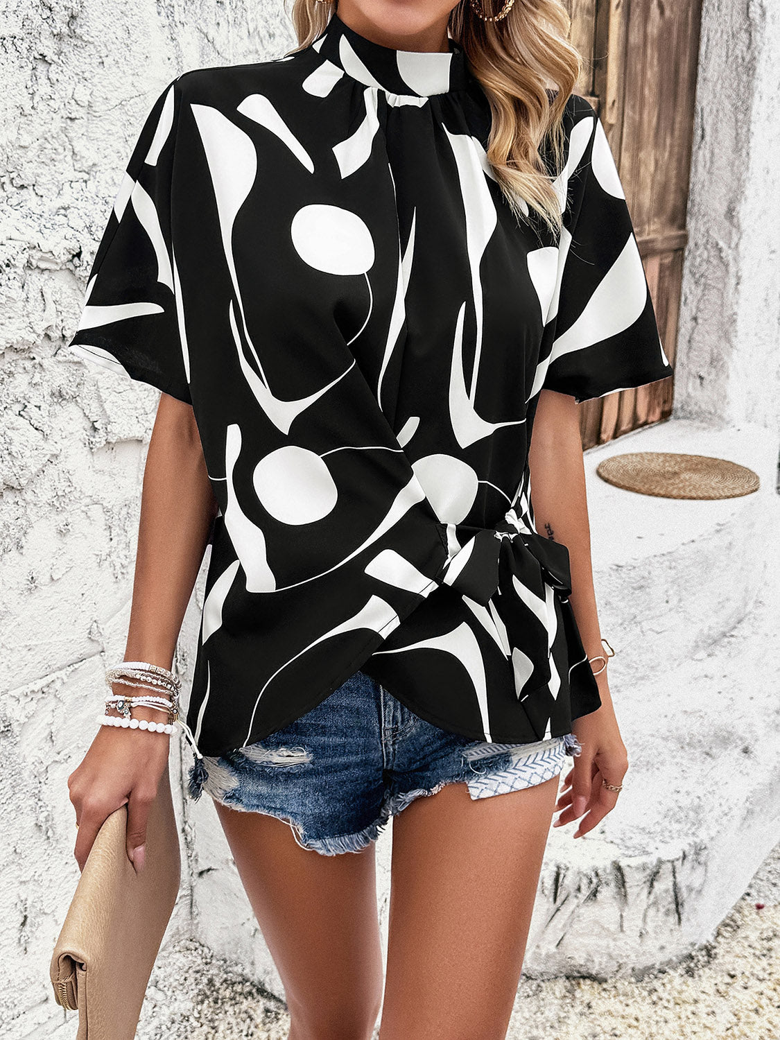 Milia Mock Neck Half Sleeve Blouse